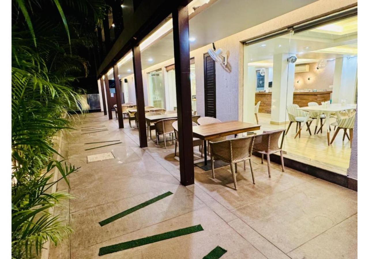 Bluo Amani Vagator - Boutique Hotel Goa Anjuna Exteriör bild